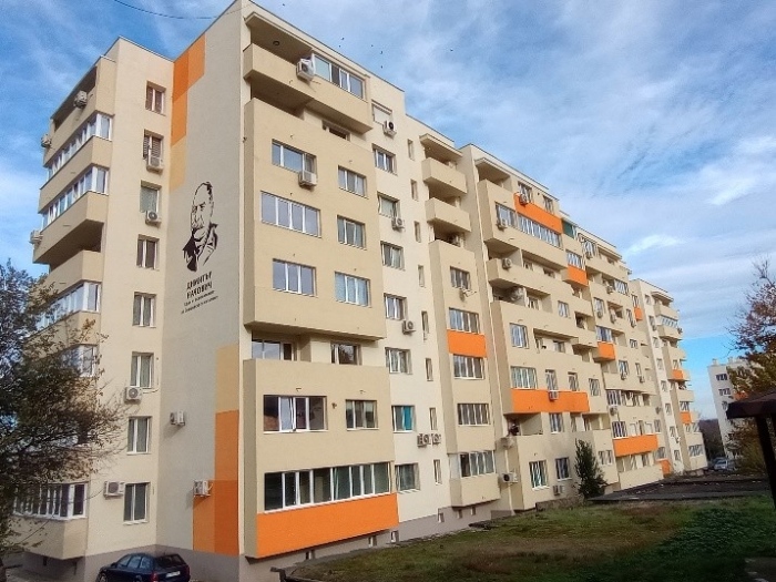 Успешно приключи санирането на още един блок в Свищов