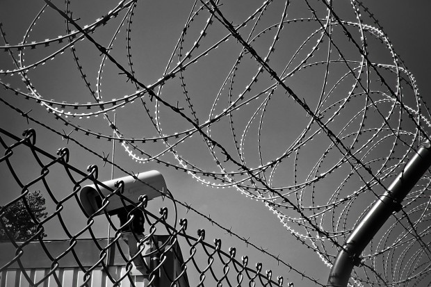 Задържаха горнооряховчанин заради катастрофа с колата му, той отрича да е шофирал