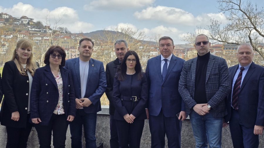 Лекарят проф. Костадин Ангелов води листата на ГЕРБ-СДС за Велико Търново