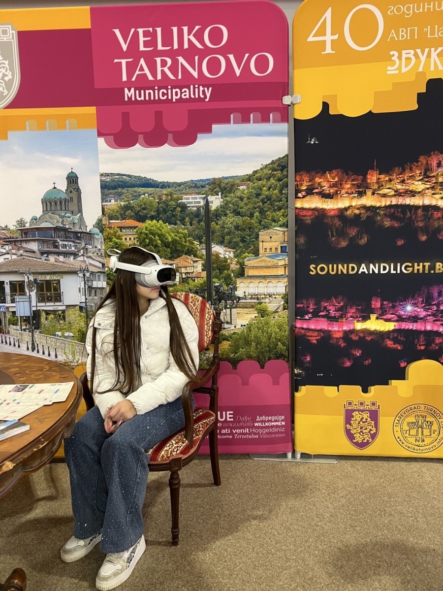 VR интерактивен филм представя за Празника на Велико Търново Общинската туристическа агенция в града