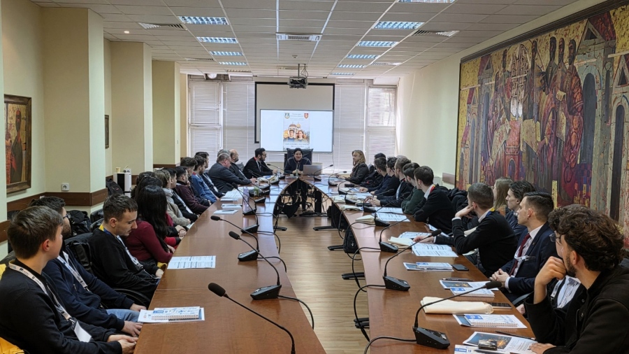 Смесена интензивна програма „Църквата в постмодернистичното общество. Точки на православно взаимодействие в балканската наука“ разкри ВТУ