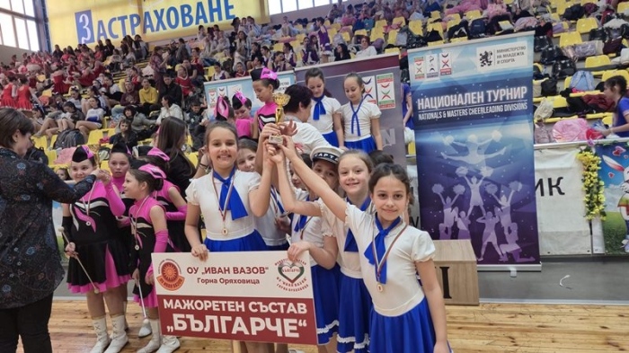 Мажоретките на ОУ „Иван Вазов“ отново се наредиха сред най-добрите в страната