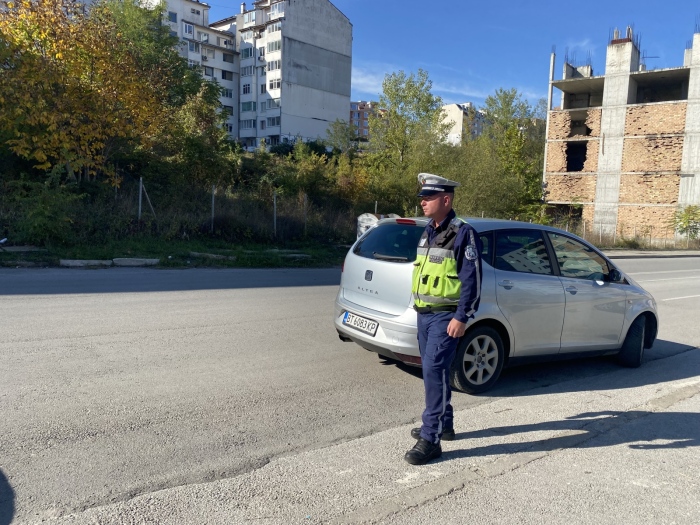 Тайни и явни проверки започват по пътищата