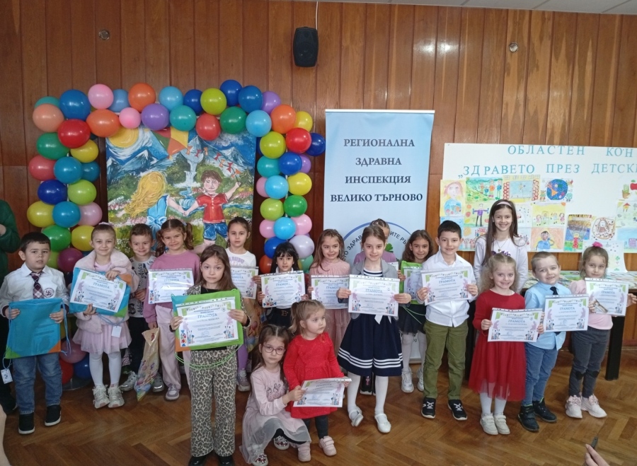 Елена Желзкова от Дебелец е големият победител в конкурса „Здравето през детските очи“