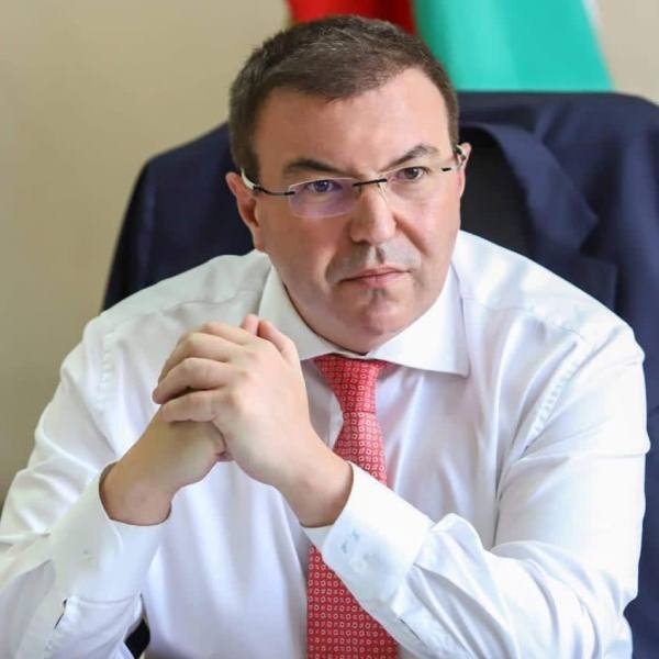 Във Велико Търново проф. Костадин Ангелов кани на открита лекция „Рак – скрининг и профилактика“