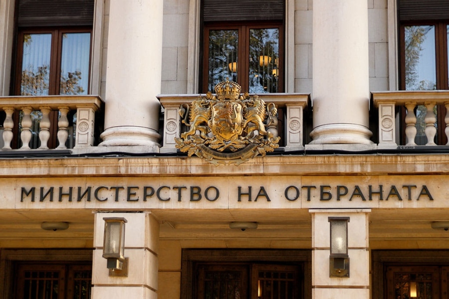 Личен състав и военна техника от Горна Оряховица отиват на обучение в Ново село