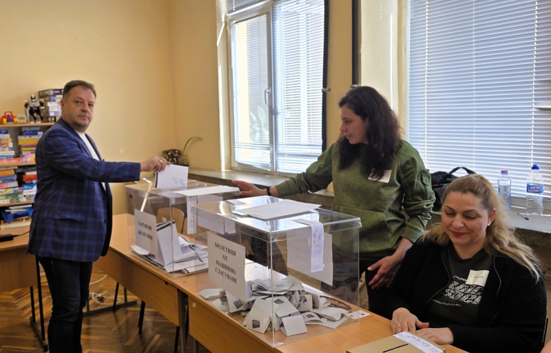 Даниел Панов: Гласувах за ред в България и правителство, което да работи с общините