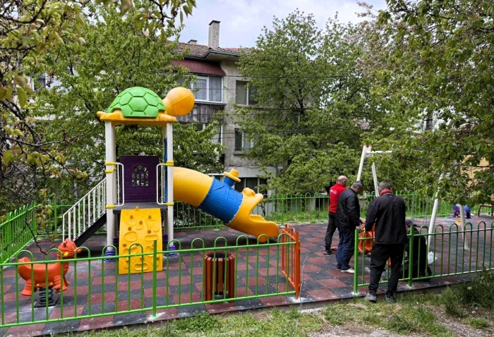 Нова детска площадка правят в кв. „Картала“ във Велико Търново