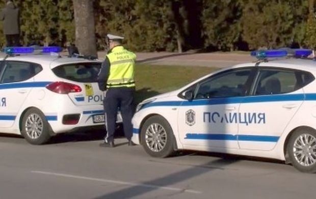 Иззеха пистолет от непълнолетен, стрелял в центъра на Павликени
