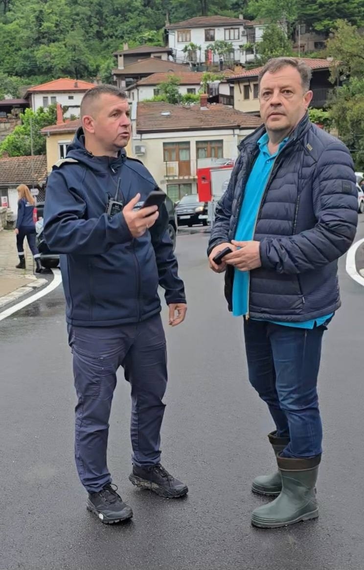Кметът Даниел Панов отмени празничната програма във Велико Търново за 24 май