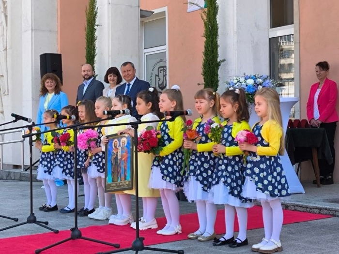 Павликени отличи своите Учител и Ученик на годината