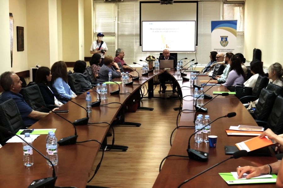 Във ВТУ започна форумът „Езици, култури, комуникации“