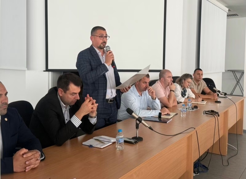Заместник-областният управител Петър Димитров: Необходима е прозрачност при разпределението на общинските пасища