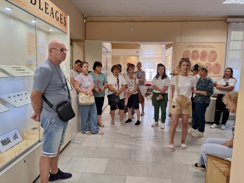 Не с ученици, а с учители продължи поредицата „На музей през ваканцията“ в Горна Оряховица
