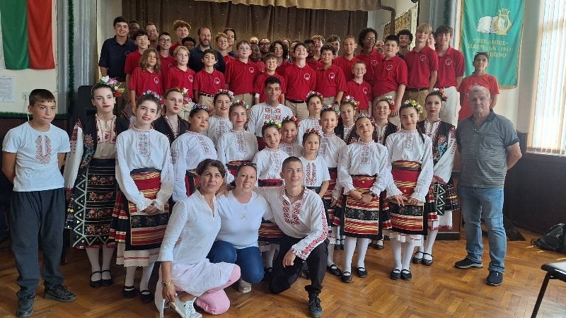 Носители на наградите „Емми“ и „Грами“ гостуваха в Шемшево