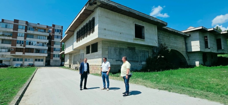В Стражица работят за възстановяване на галерията си