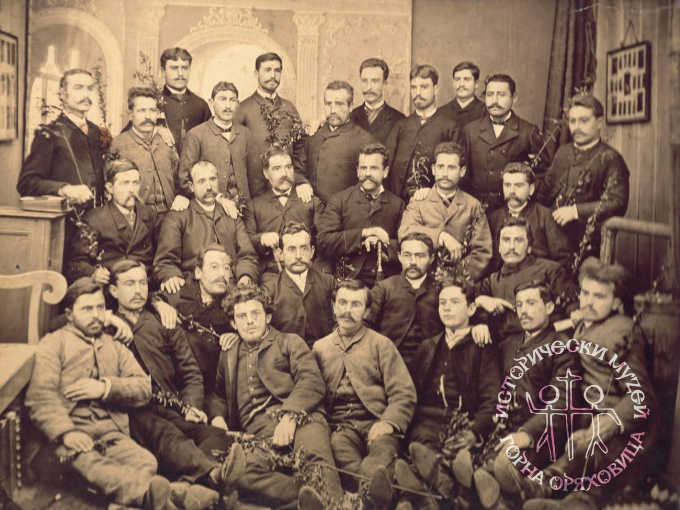 На 17 юли 1877 г. учителите вземат властта в Горна Оряховица