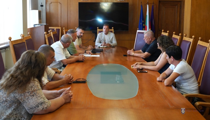 Кметът Панов изиска бързо решаване на проблемите с тока в малките населени места